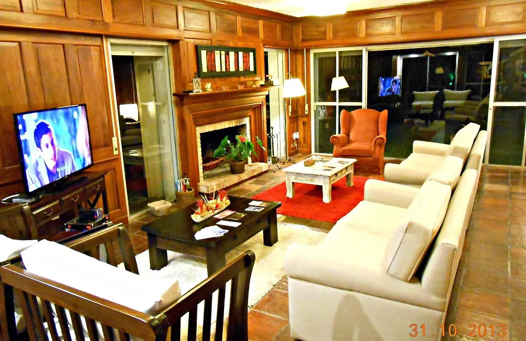Petit Chateau Hotel Boutique-1